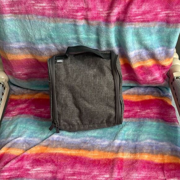 Gray Toiletries Bag - Picture 2 of 2